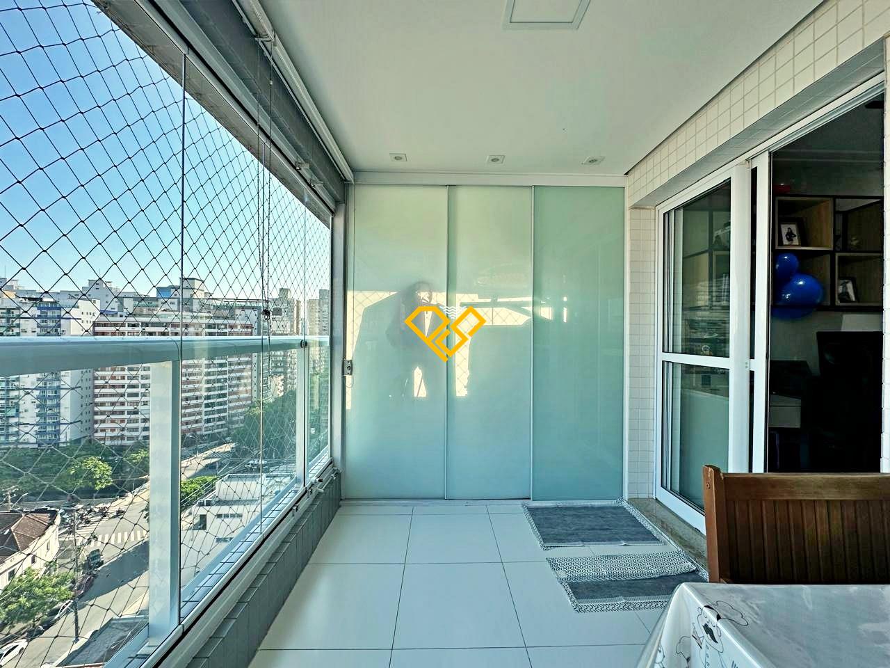 Apartamento à venda no Pompéia: Varanda