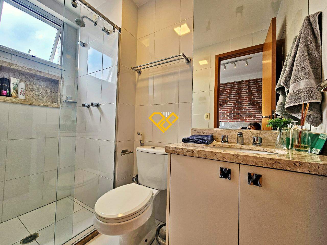 Apartamento à venda no Gonzaga: Wc suíte 2