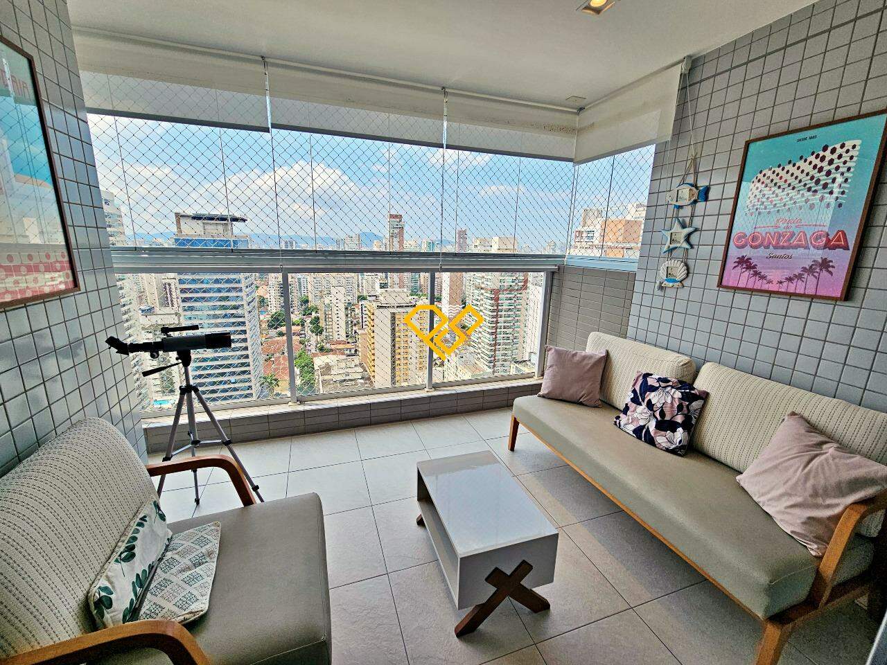 Apartamento à venda no Gonzaga: Varanda