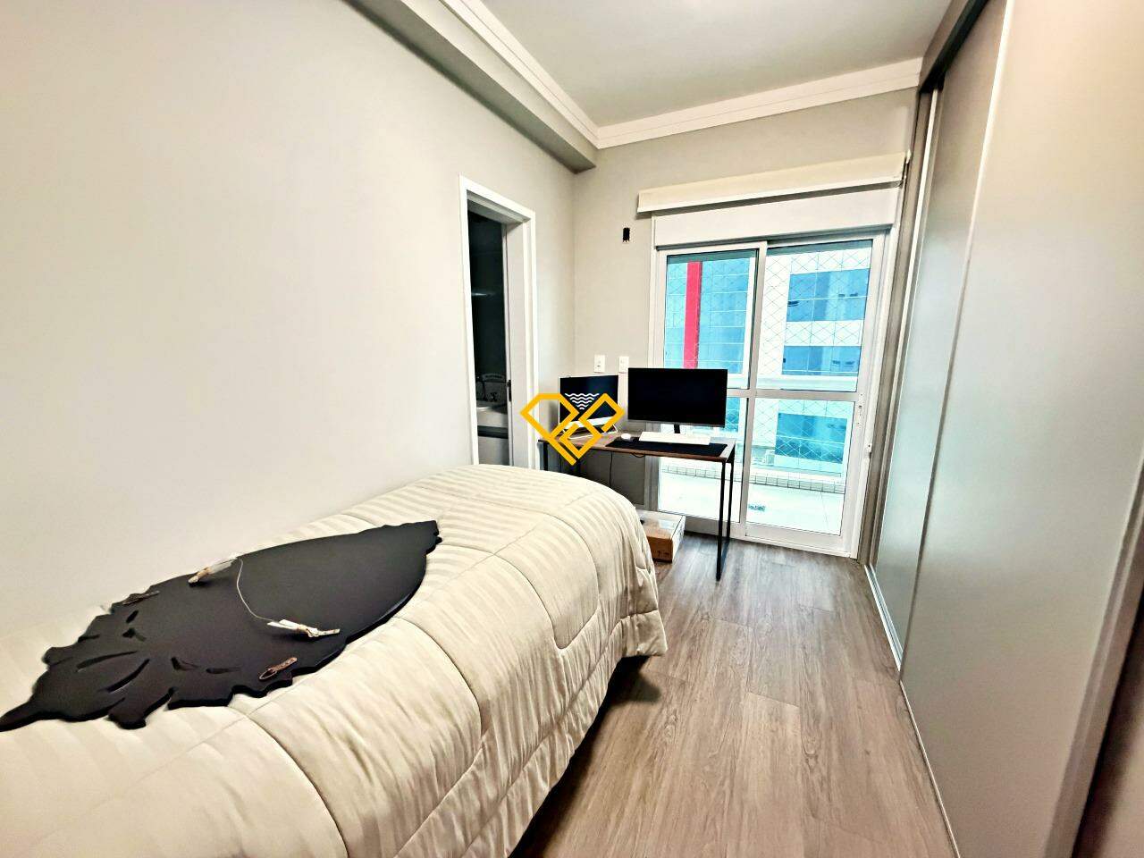 Apartamento à venda no Aparecida: Suíte 3