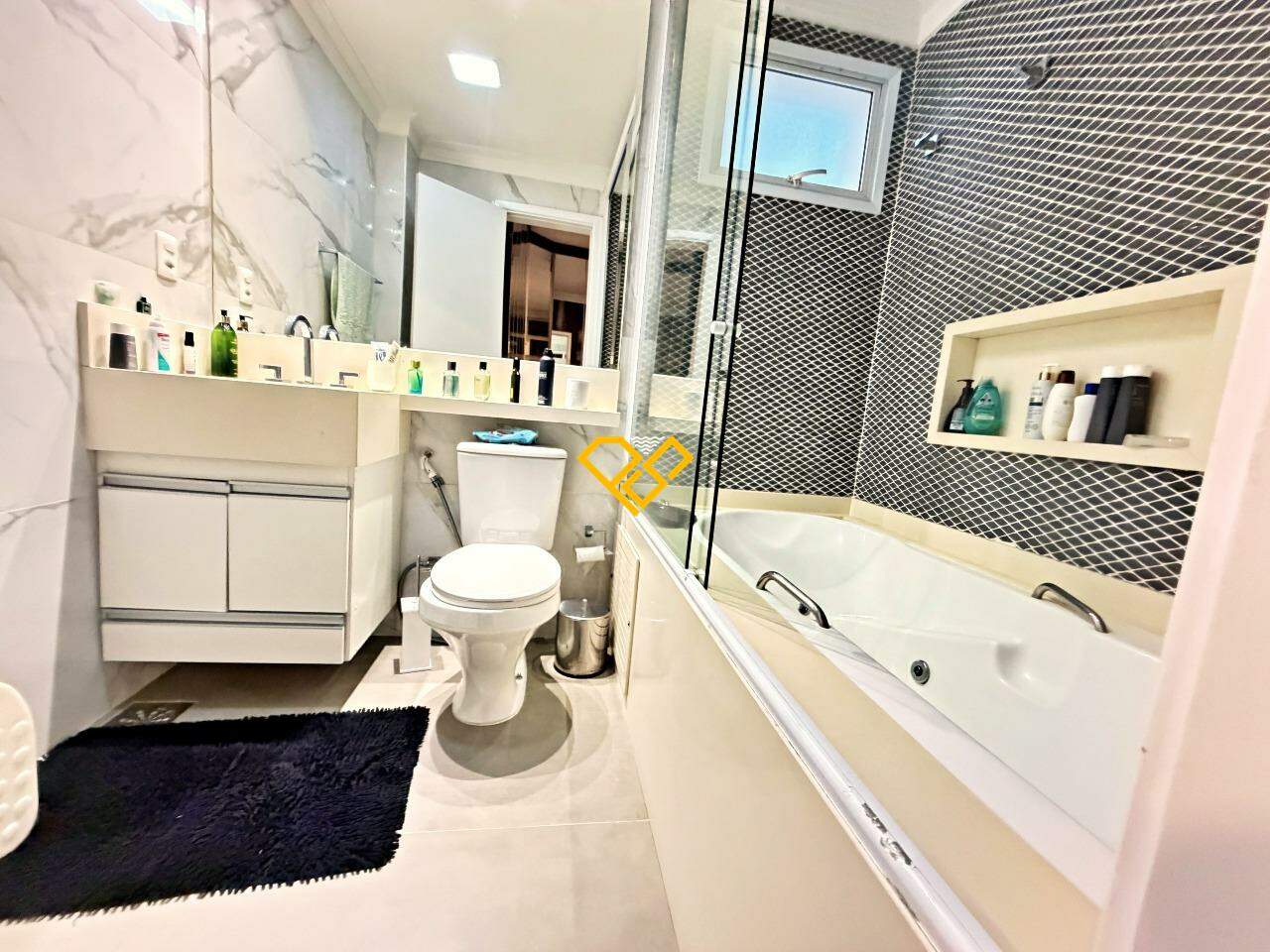 Apartamento à venda no Aparecida: Wc suíte 2