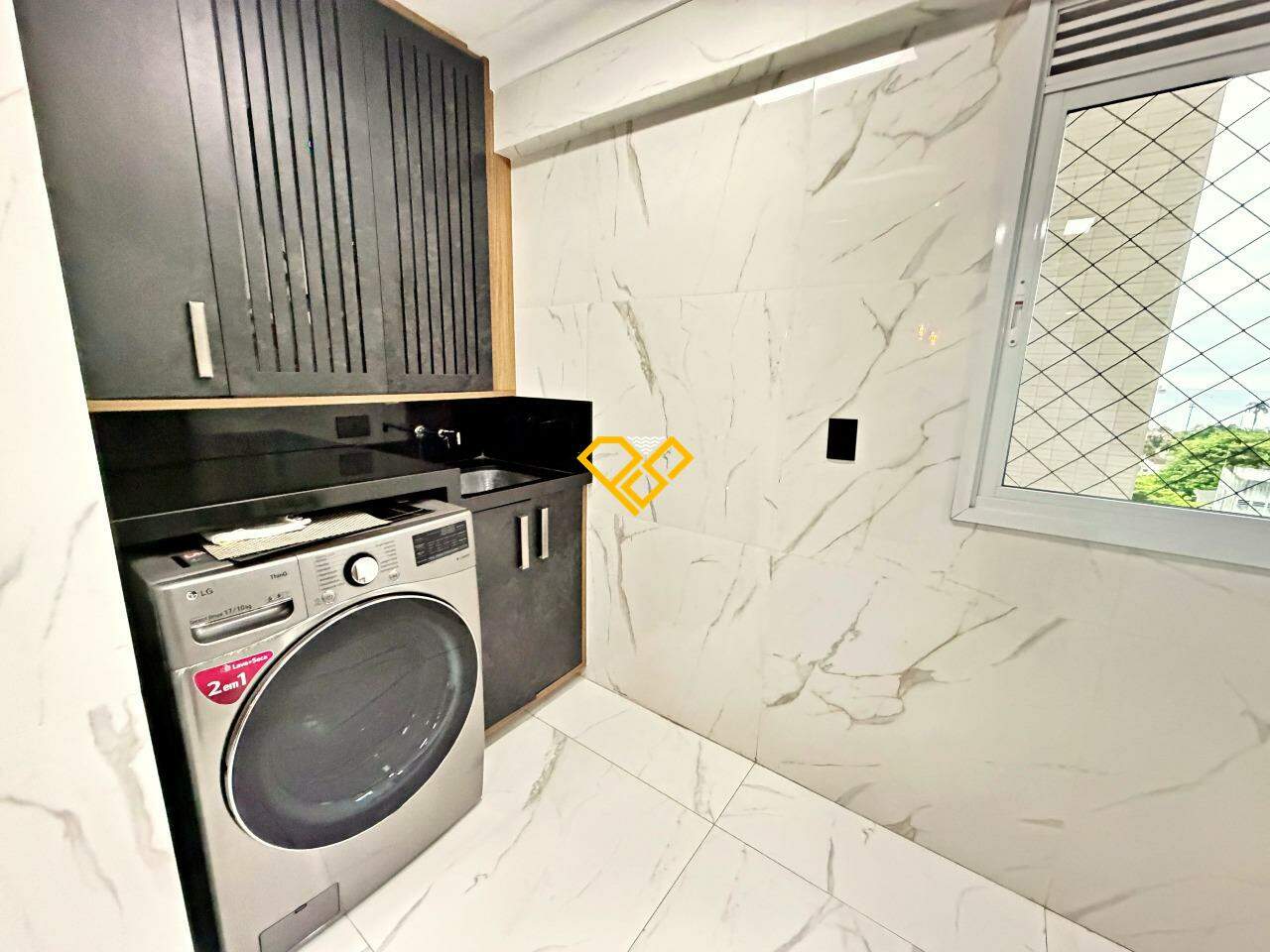 Apartamento à venda no Aparecida: Área de serviço
