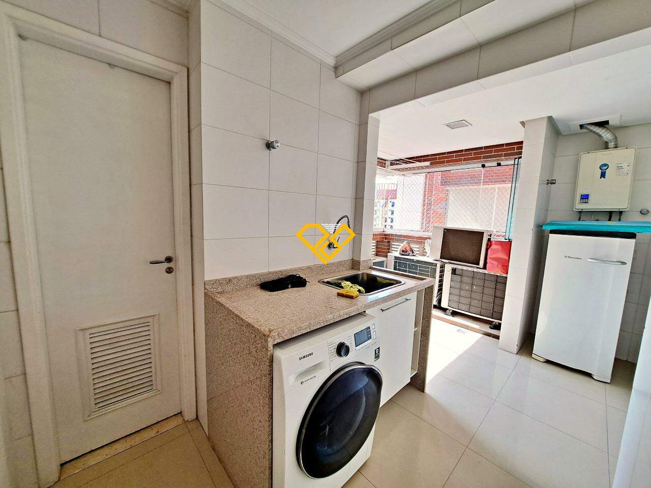 Apartamento à venda no Boqueirão: Área de serviço