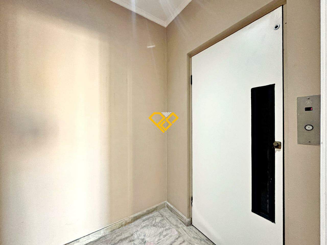 Cobertura à venda no Boqueirão: 