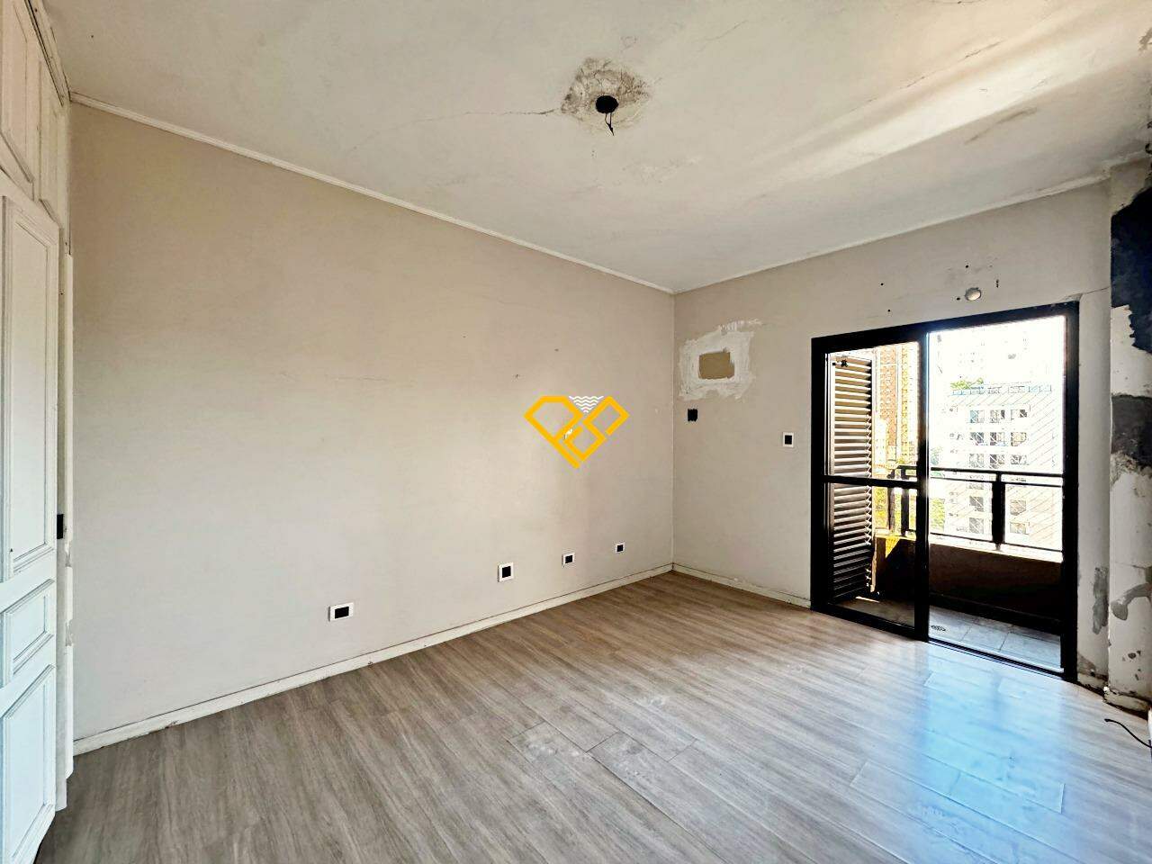 Cobertura à venda no Boqueirão: 