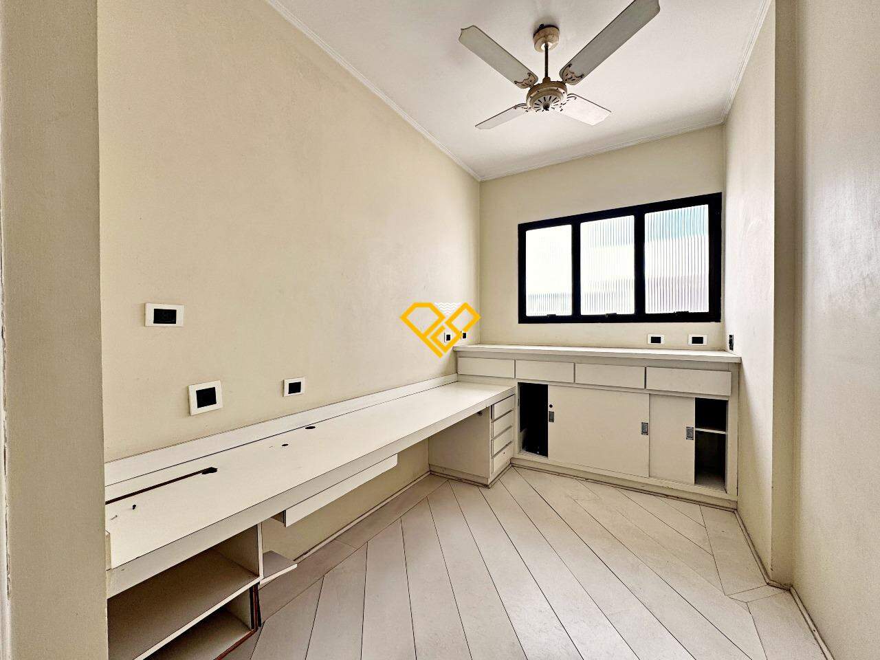 Cobertura à venda no Boqueirão: 