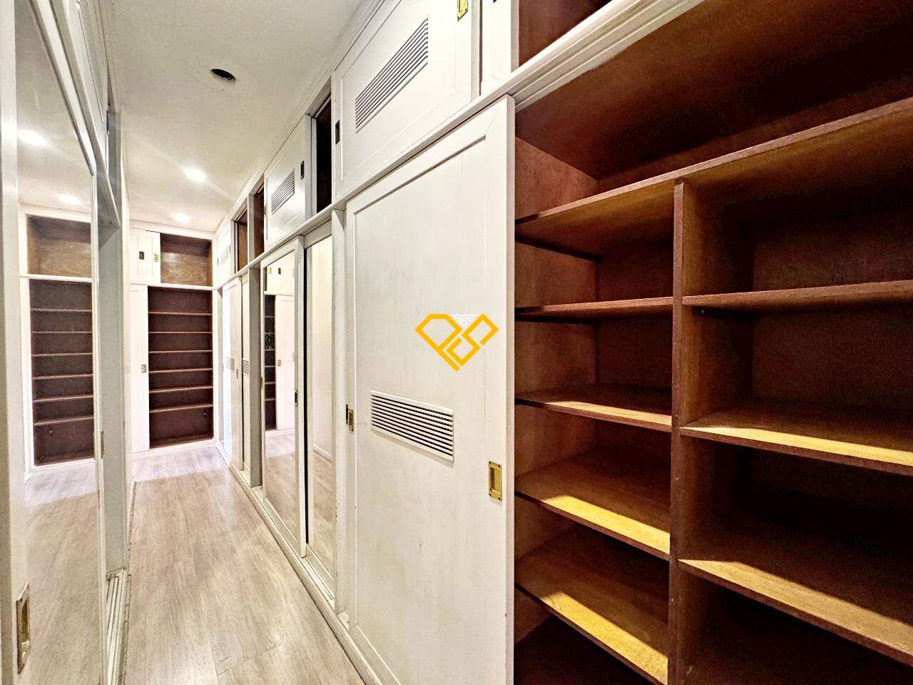 Cobertura à venda no Boqueirão: 