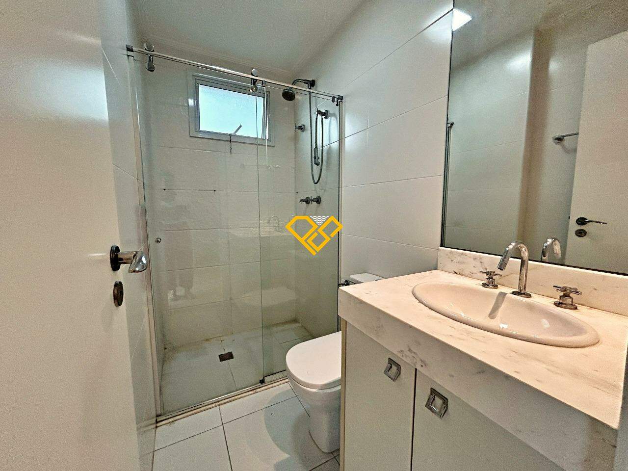Apartamento à venda no Ponta da Praia: Wc suíte 3