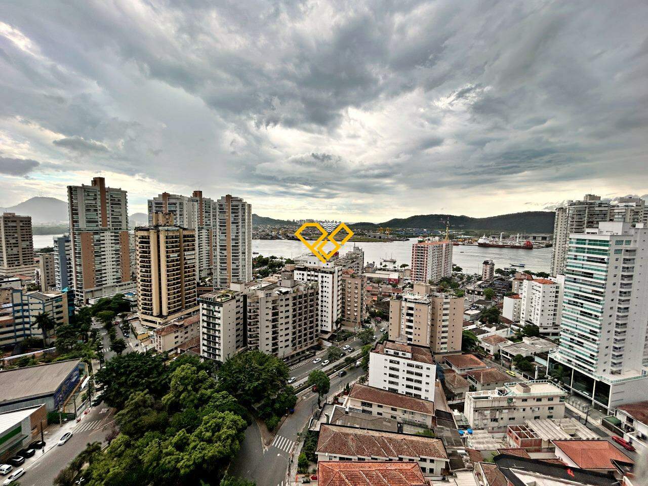 Apartamento à venda no Ponta da Praia: Vista