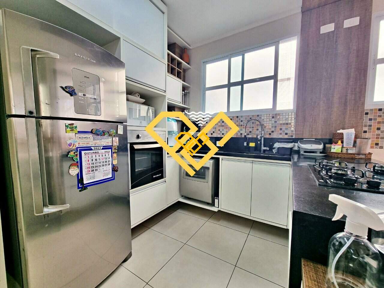 Apartamento à venda no Gonzaga: Cozinha