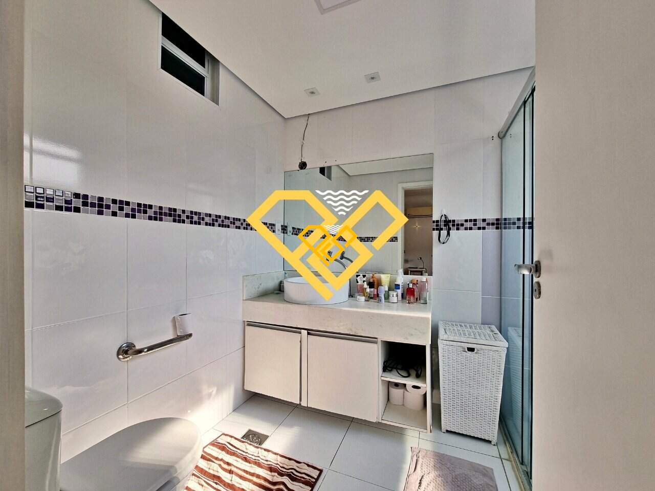 Apartamento à venda no Gonzaga: Wc suíte 1