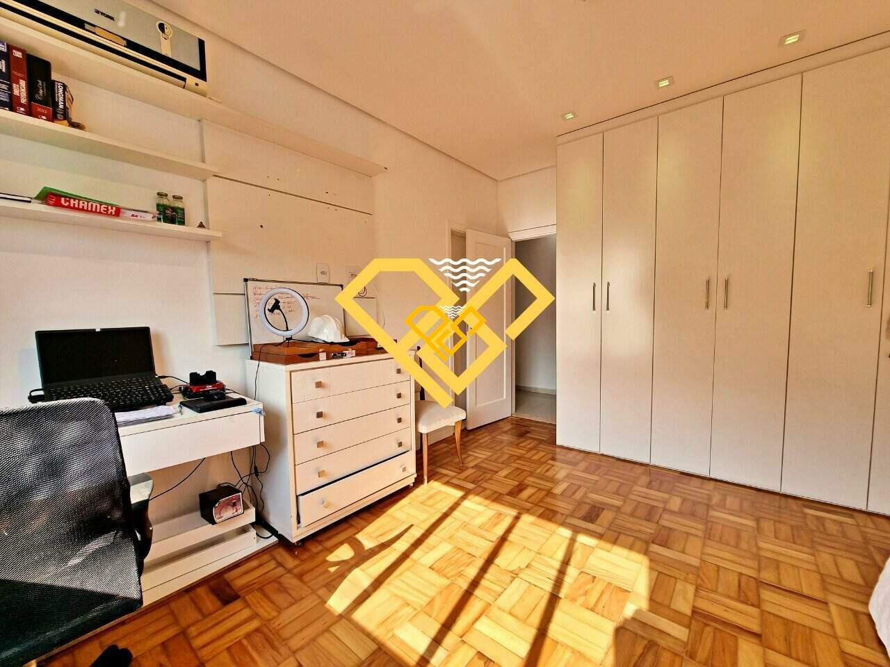Apartamento à venda no Gonzaga: Dormitório 2 - suíte