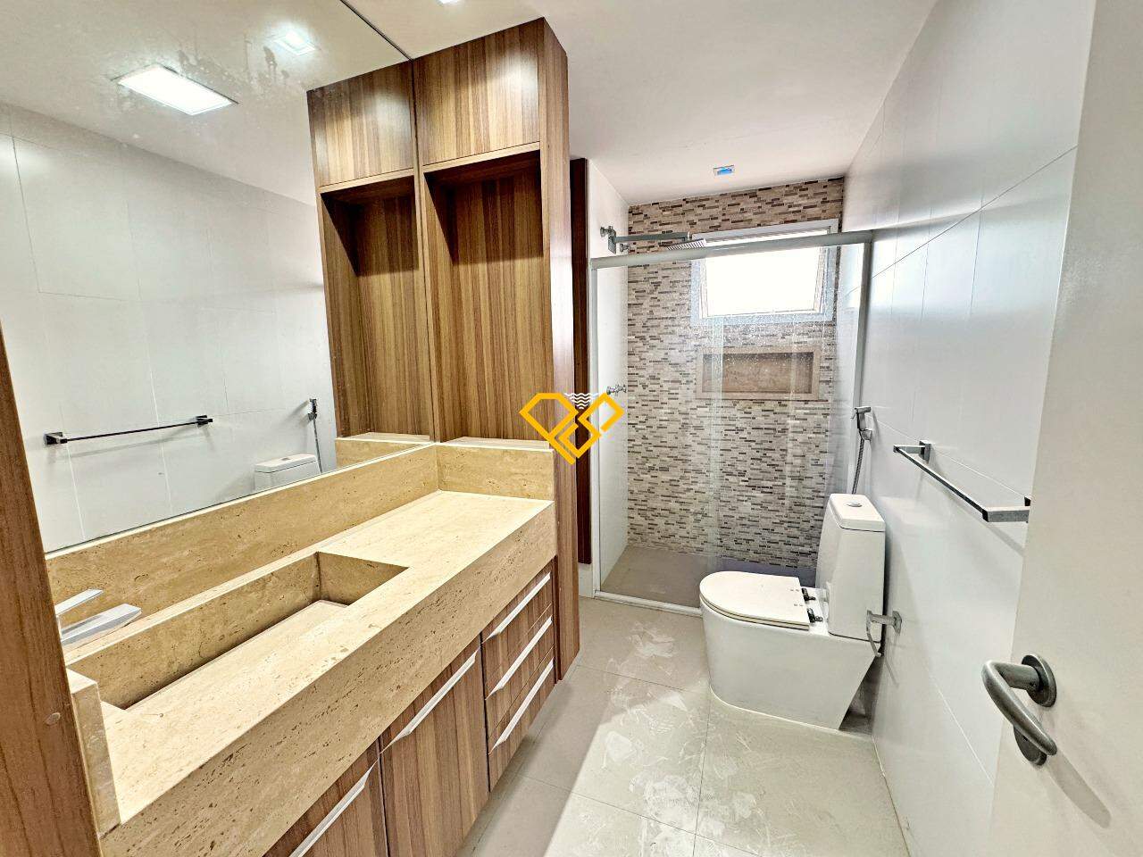 Apartamento à venda no Ponta da Praia: Wc suíte 1 - master