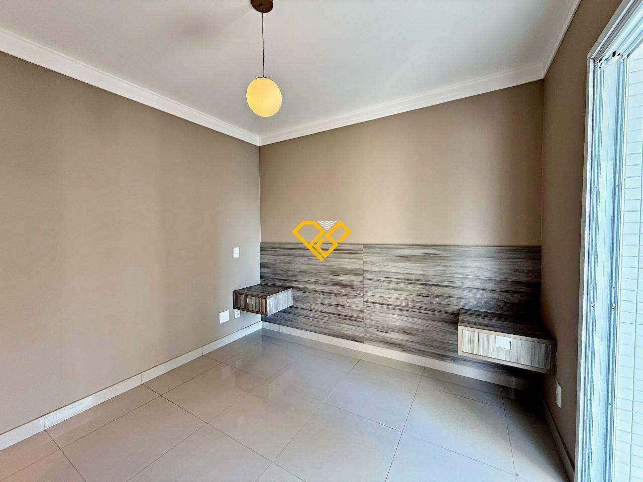 Apartamento à venda no Ponta da Praia: Dormitório 3 - Suíte