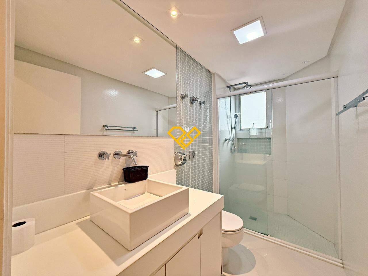 Apartamento à venda no Gonzaga: Wc suíte 3