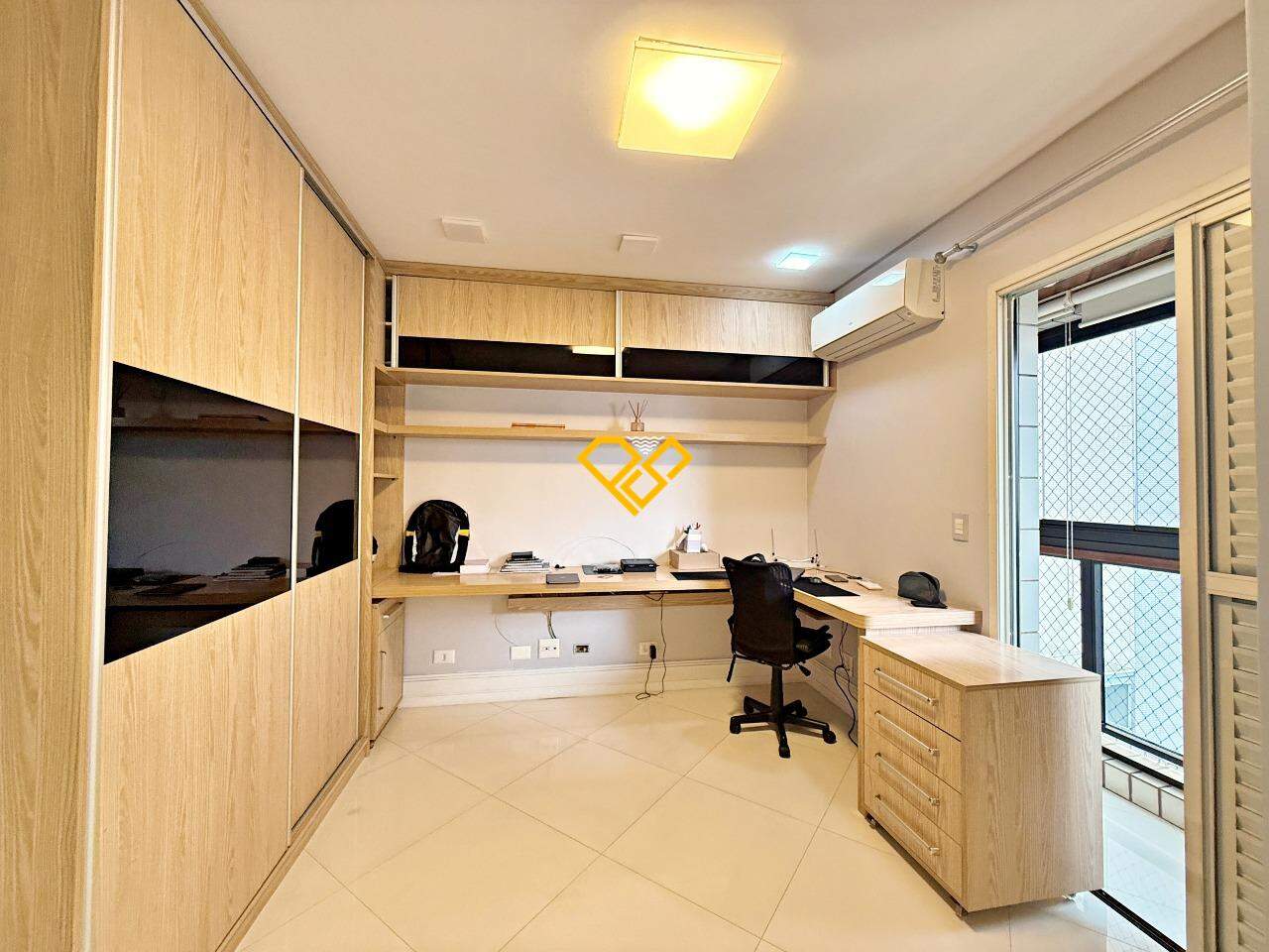Apartamento à venda no Gonzaga: Suíte 2