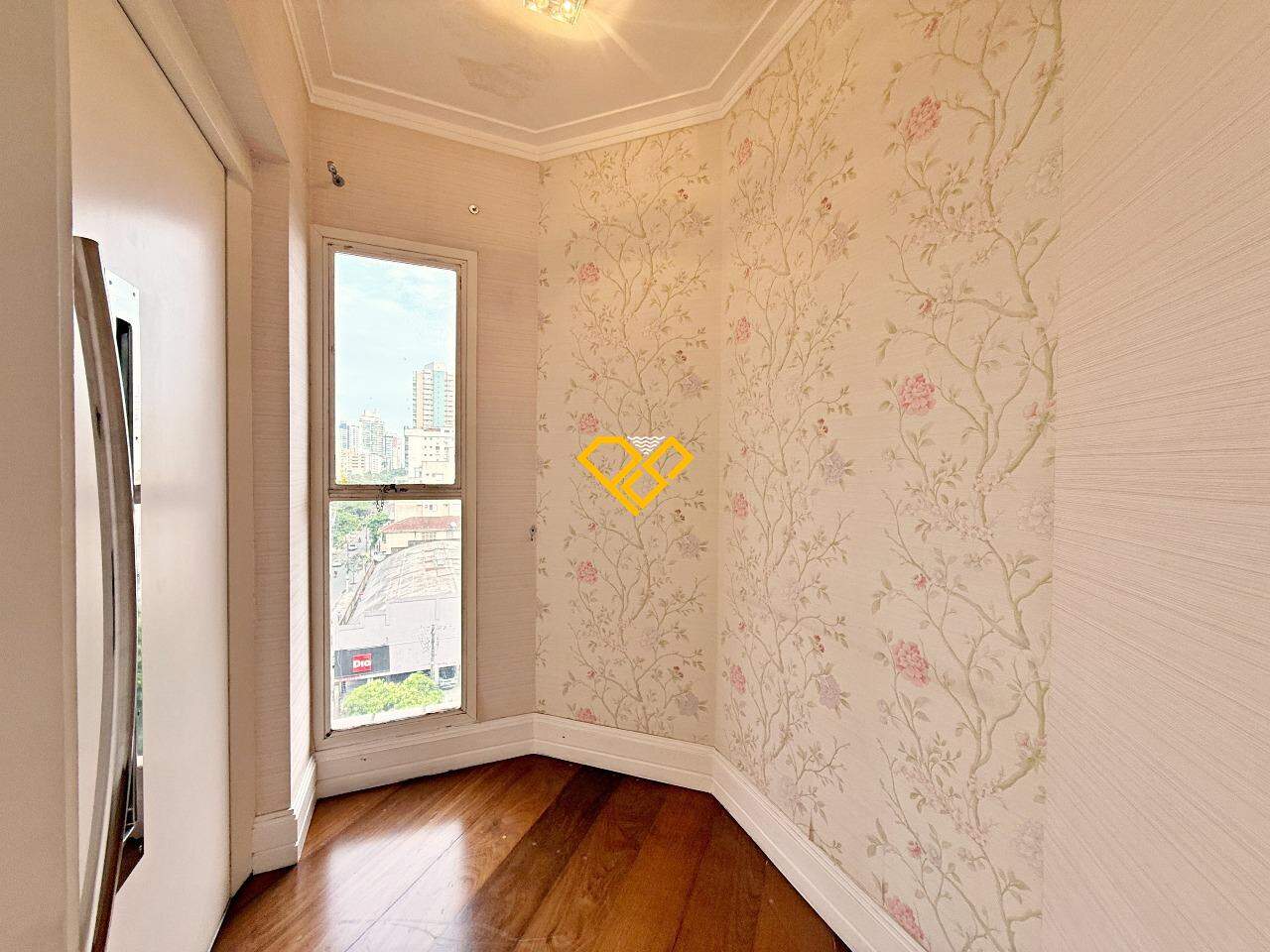 Apartamento à venda no Gonzaga: Hall privativo