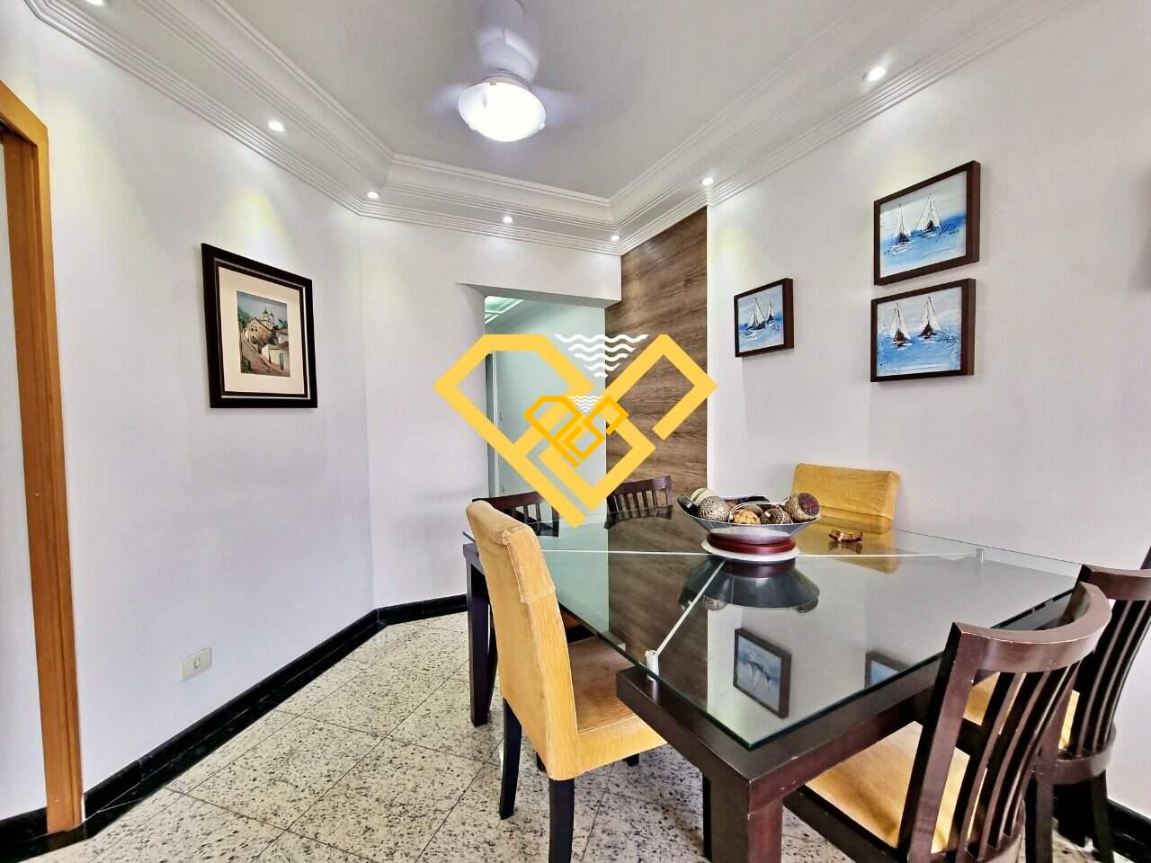 Apartamento à venda no Ponta da Praia: Sala