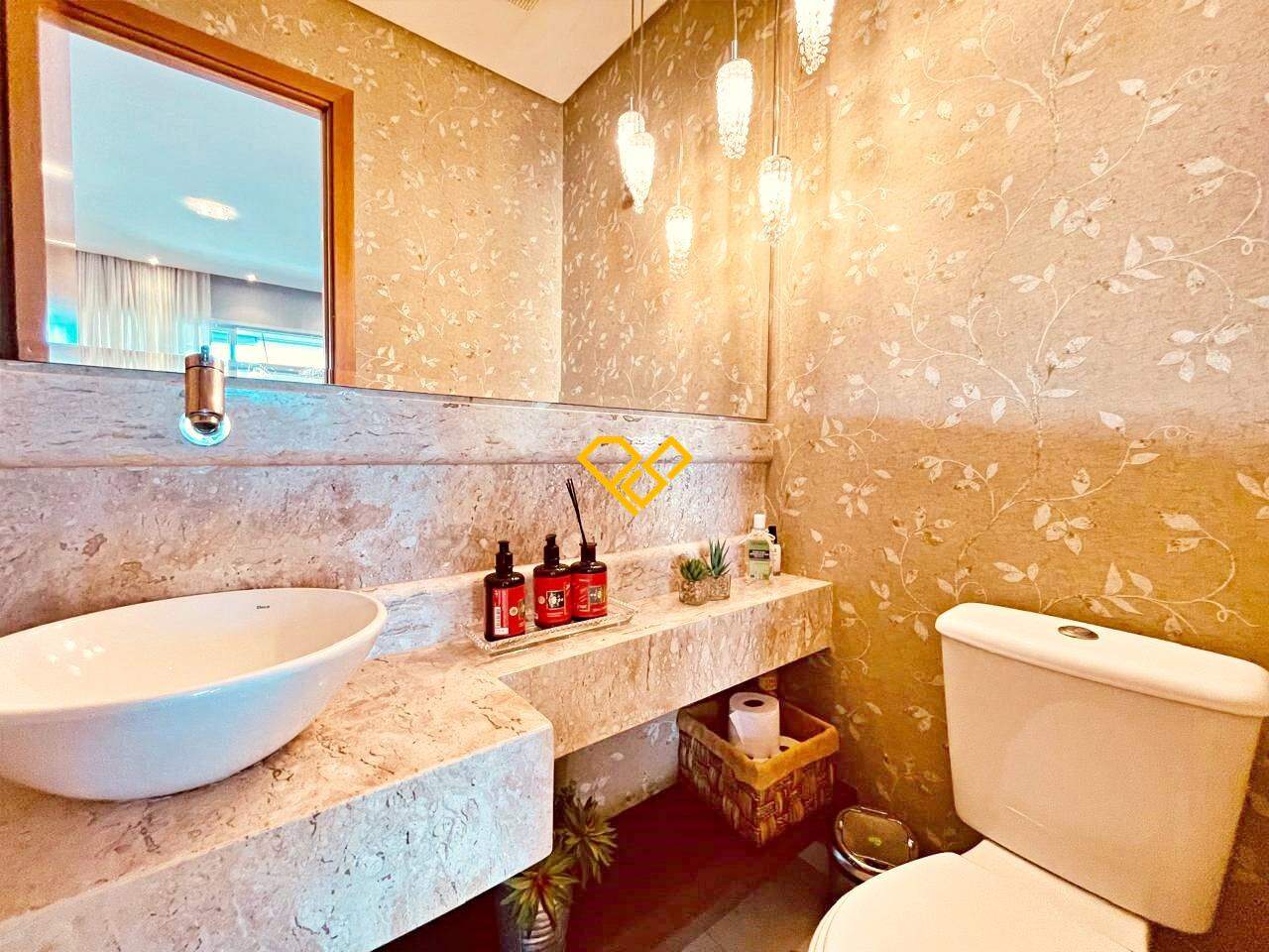 Apartamento à venda no Embaré: Lavabo