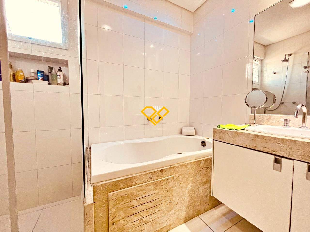 Apartamento à venda no Embaré: Wc suíte 1