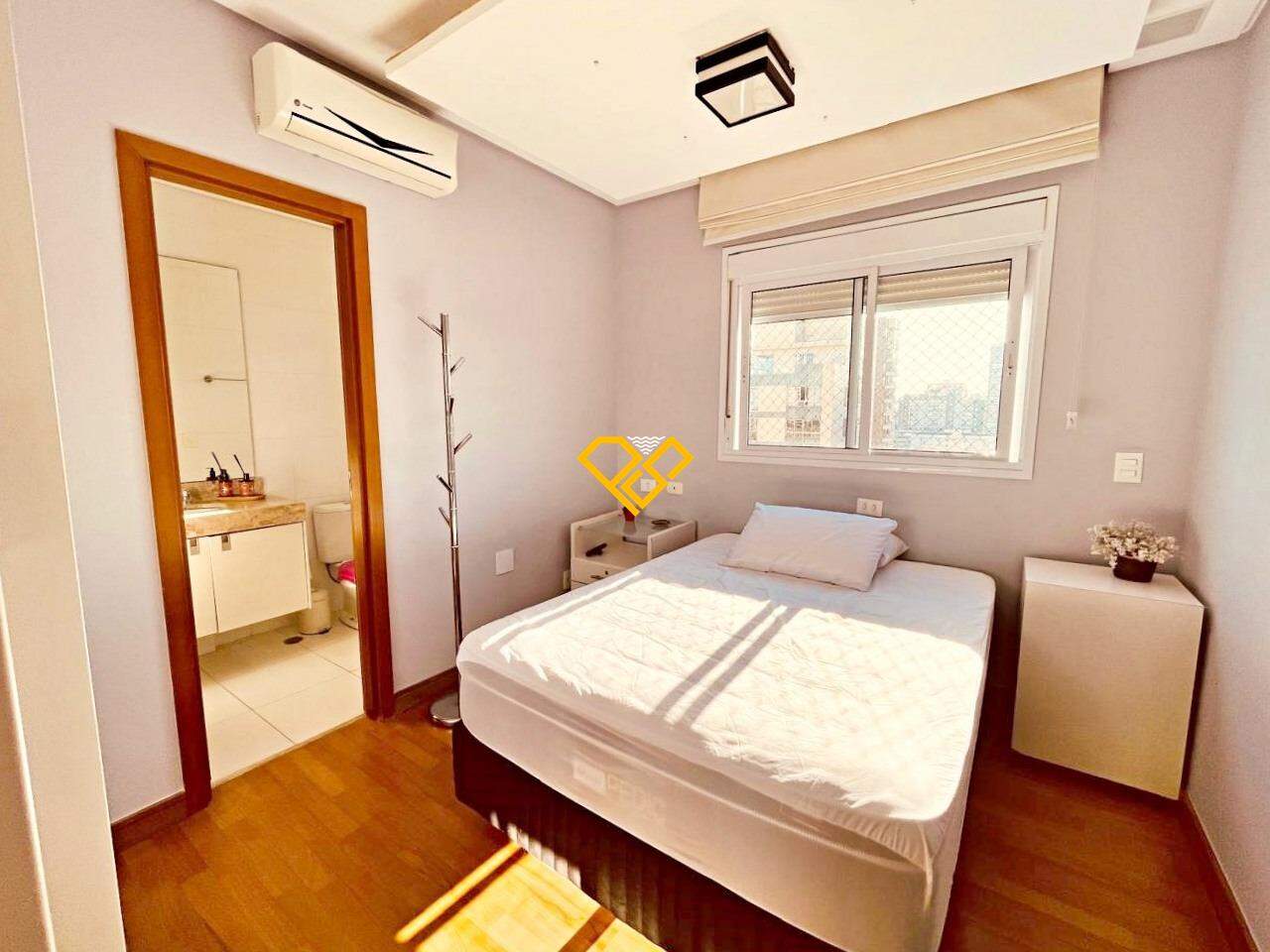Apartamento à venda no Embaré: Suíte 3