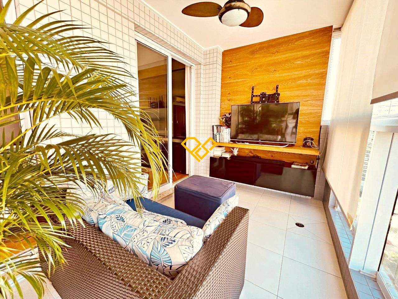 Apartamento à venda no Embaré: Varanda