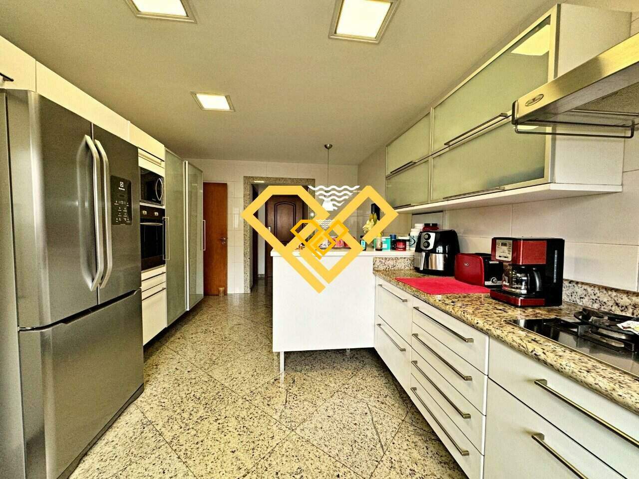 Apartamento à venda no Aparecida: Cozinha