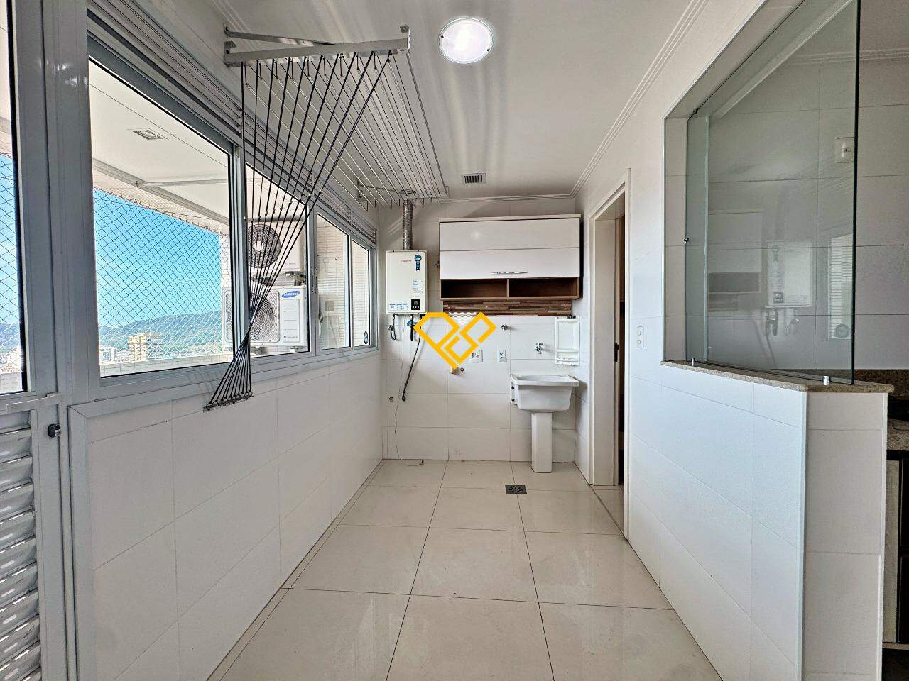 Apartamento à venda no Aparecida: Área de serviço
