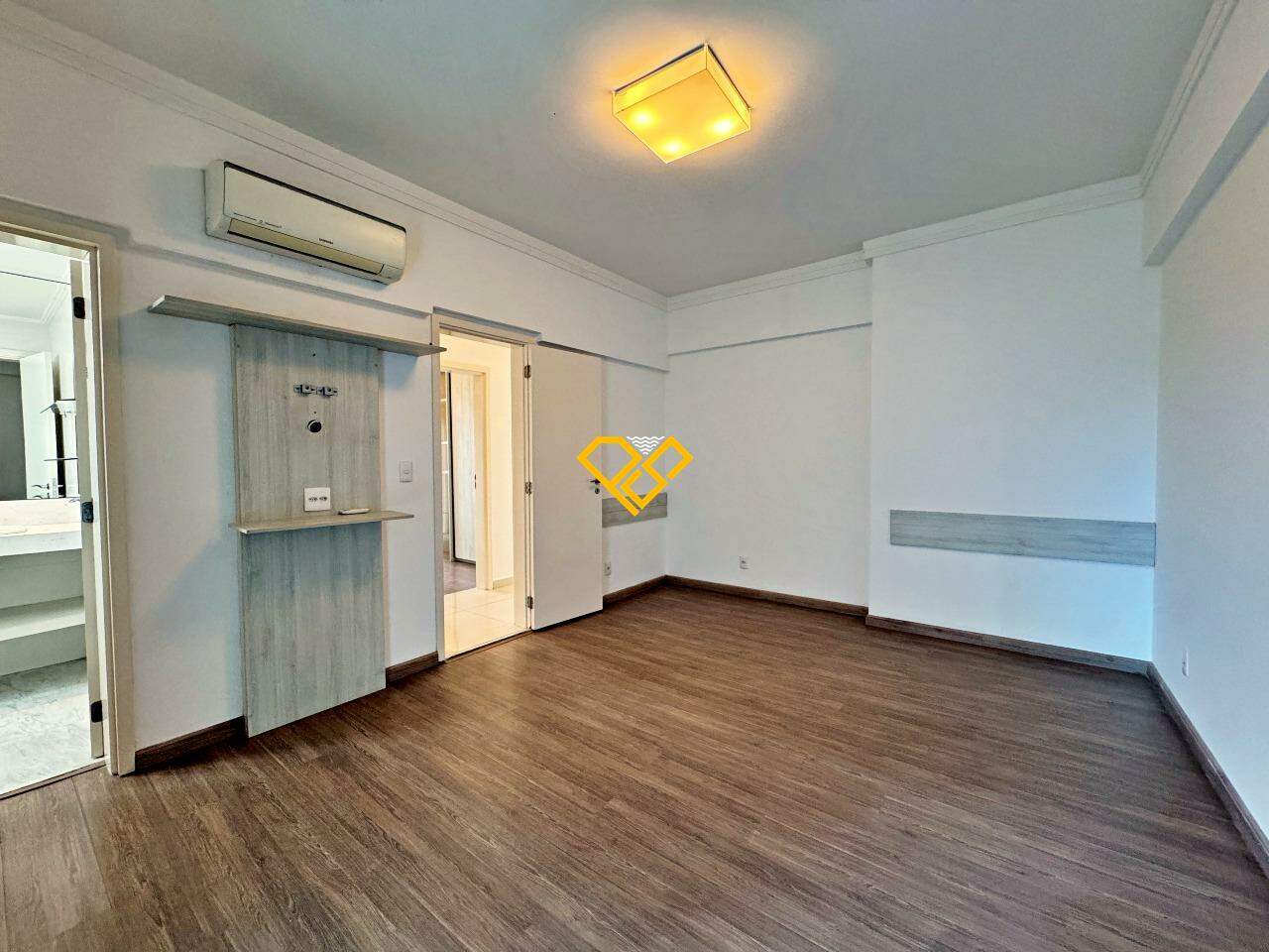 Apartamento à venda no Aparecida: Suíte 1