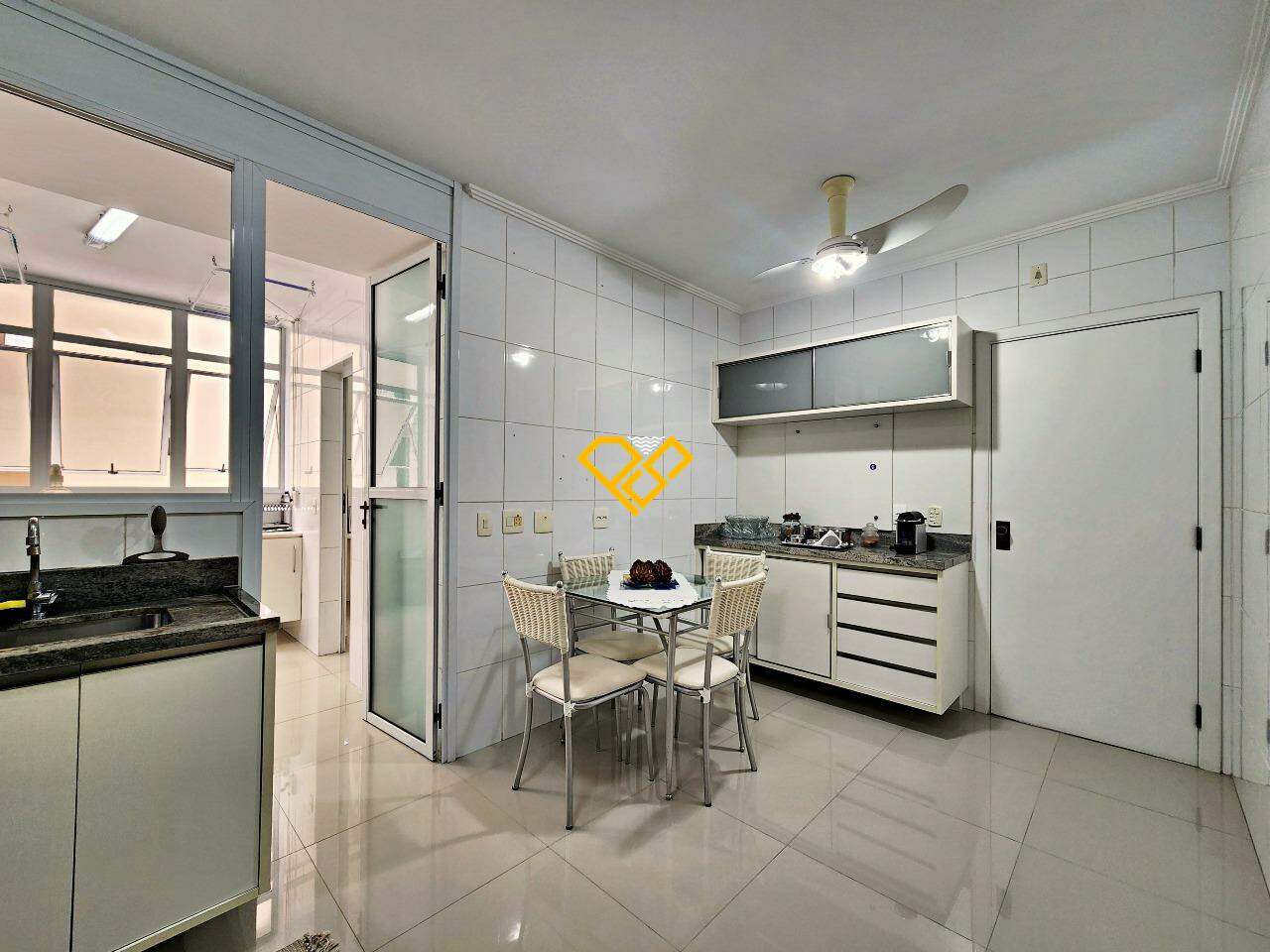 Apartamento à venda no Pompéia: Cozinha