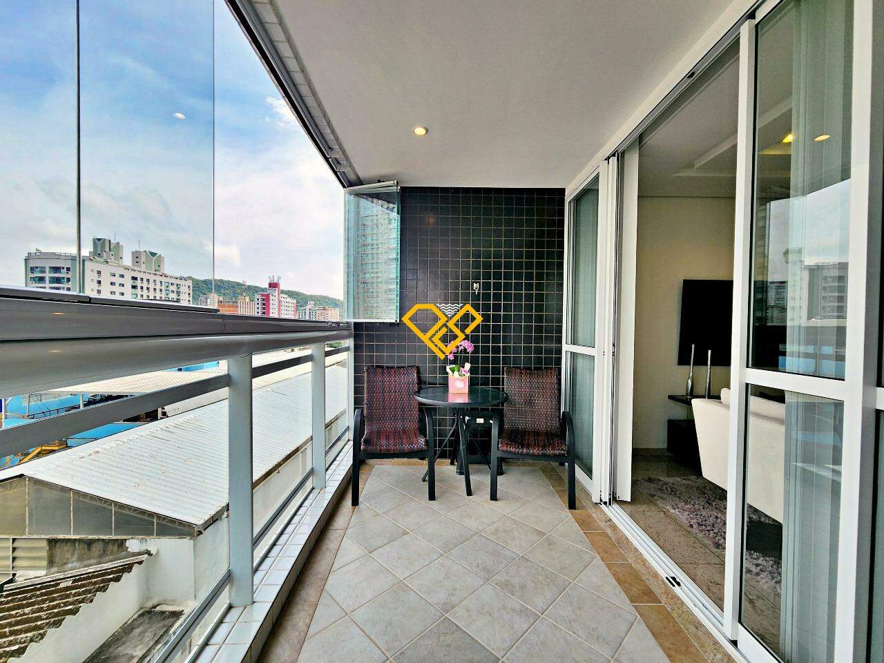 Apartamento à venda no Pompéia: Varanda