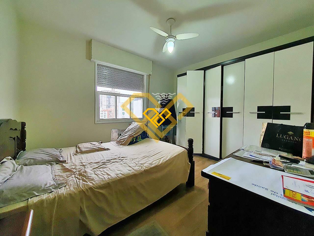 Apartamento à venda no José Menino: SUÍTE 2