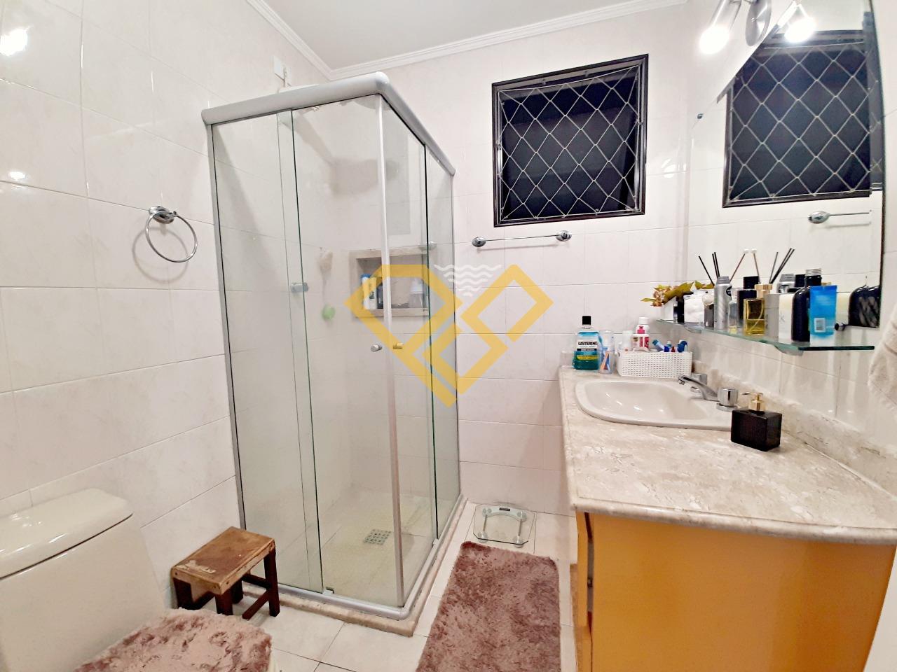 Apartamento à venda no Ponta da Praia: Wc social