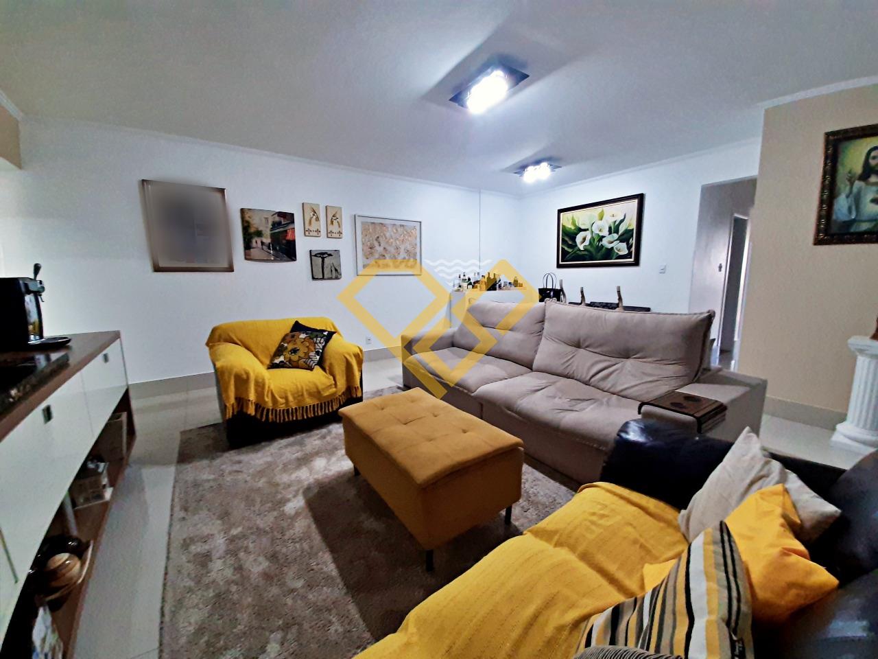 Apartamento à venda no Ponta da Praia: Sala