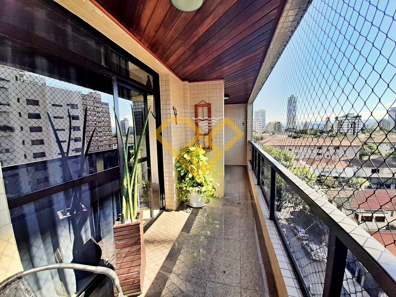 Apartamento à venda no Ponta da Praia: Varanda