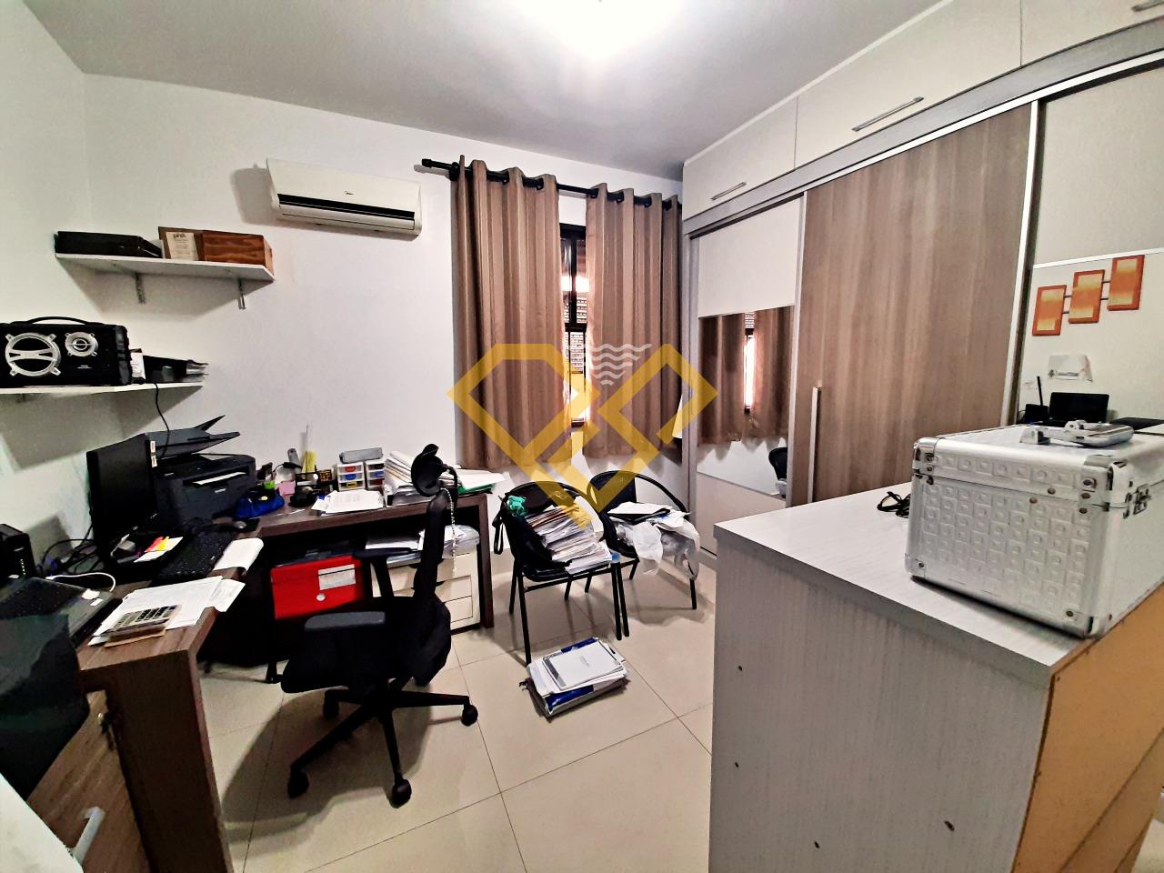 Apartamento à venda no Ponta da Praia: Dormitório 2