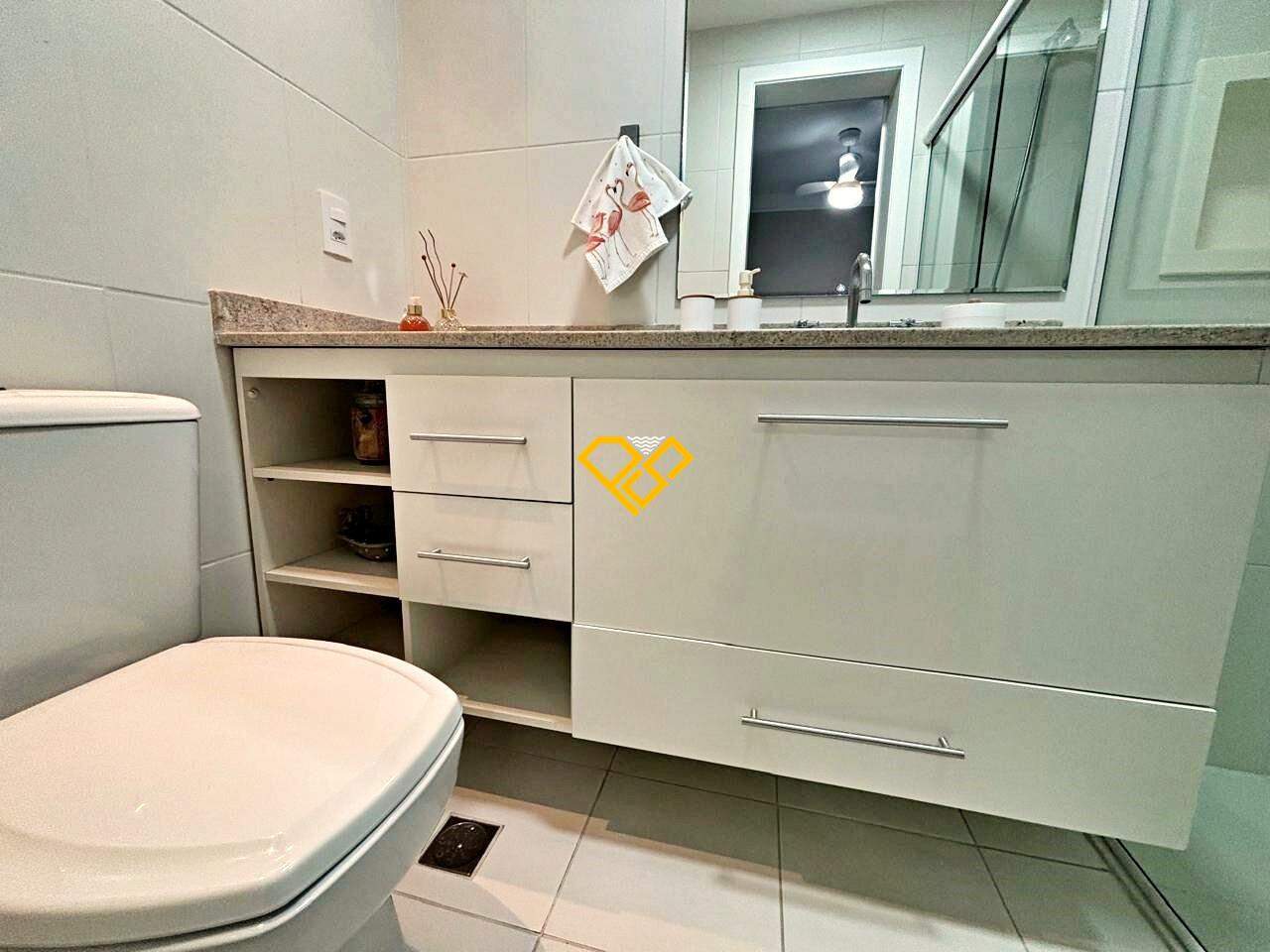 Apartamento à venda no Embaré: Wc suíte 2