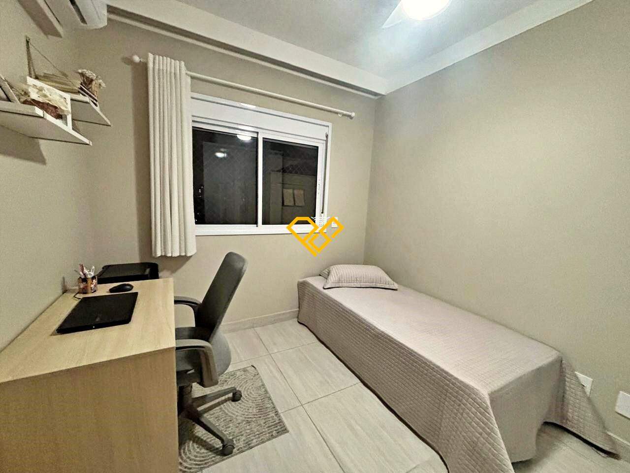 Apartamento à venda no Embaré: Suíte 2
