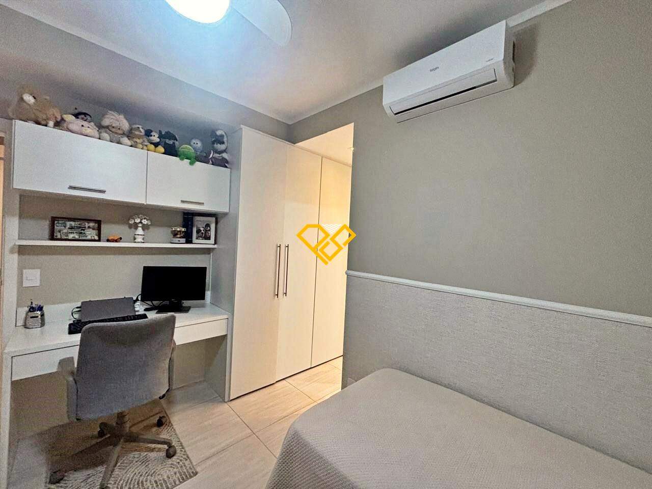 Apartamento à venda no Embaré: Suíte 3
