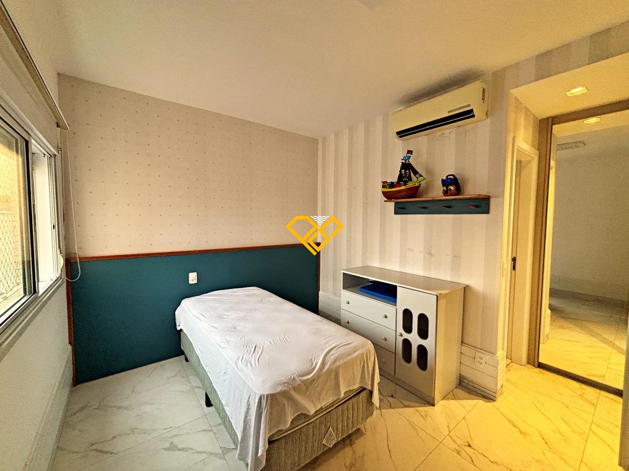 Apartamento à venda no Embaré: Suíte 3