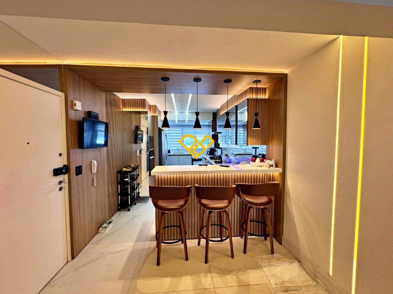 Apartamento à venda no Ponta da Praia: Cozinha