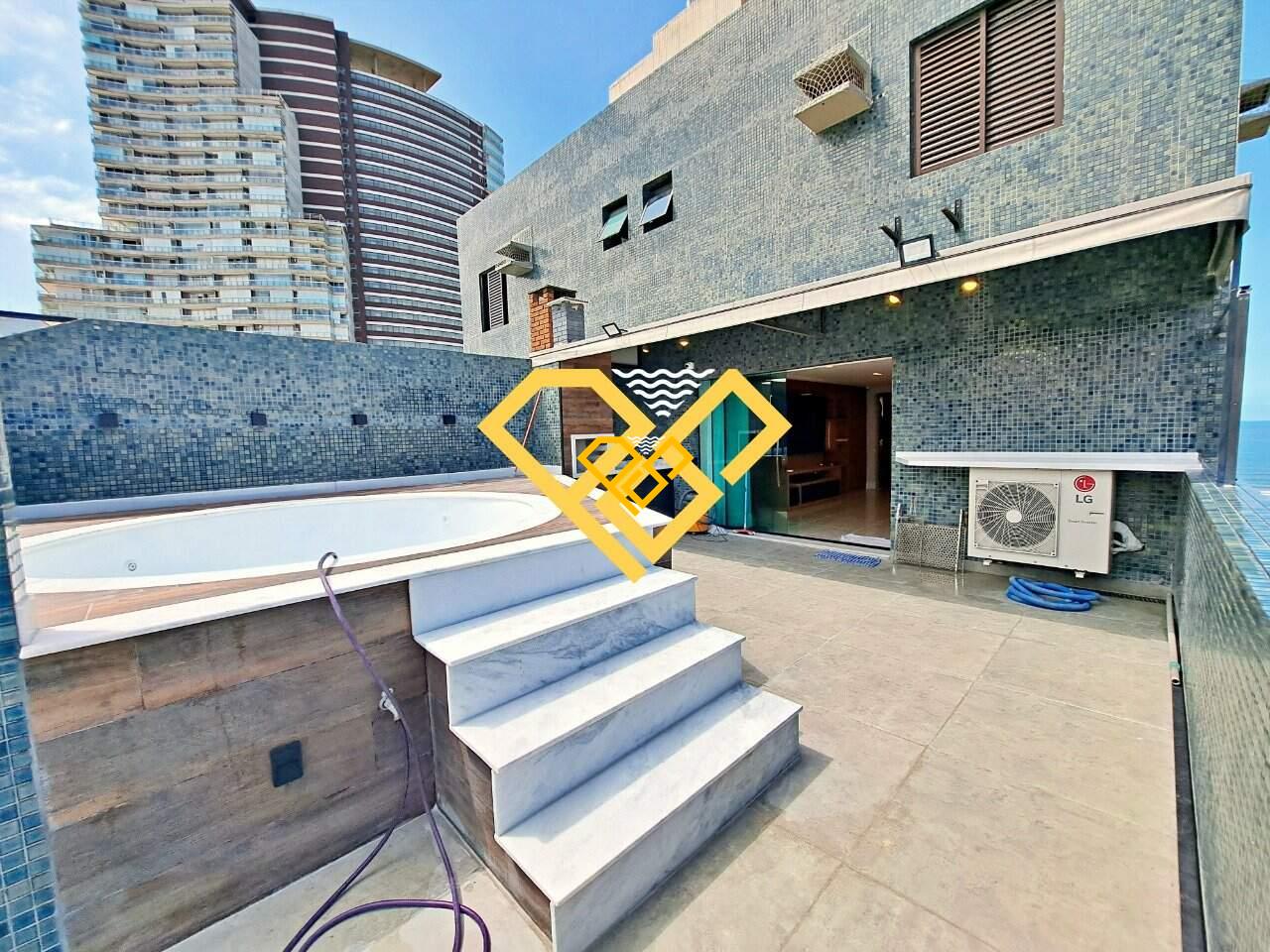 Cobertura à venda no Pompéia: Área gourmet com churrasqueira e piscina