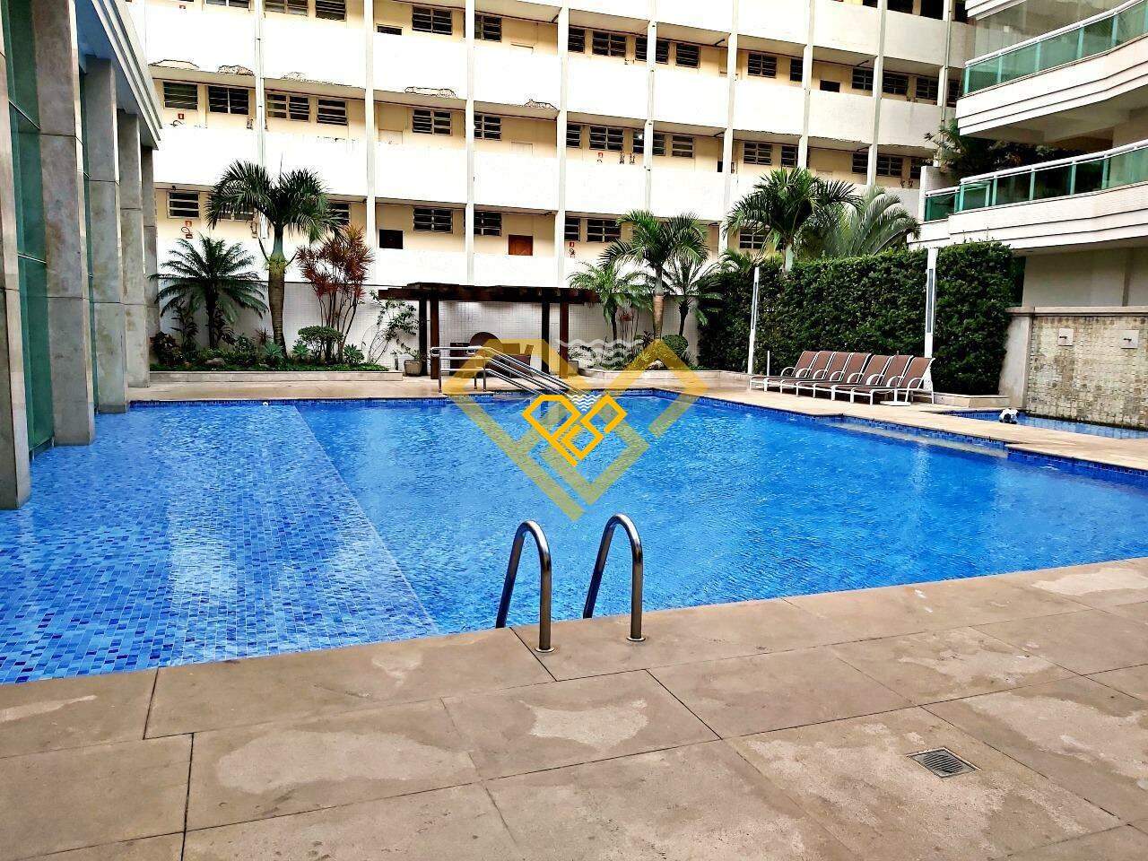 Apartamento à venda no Gonzaga: 