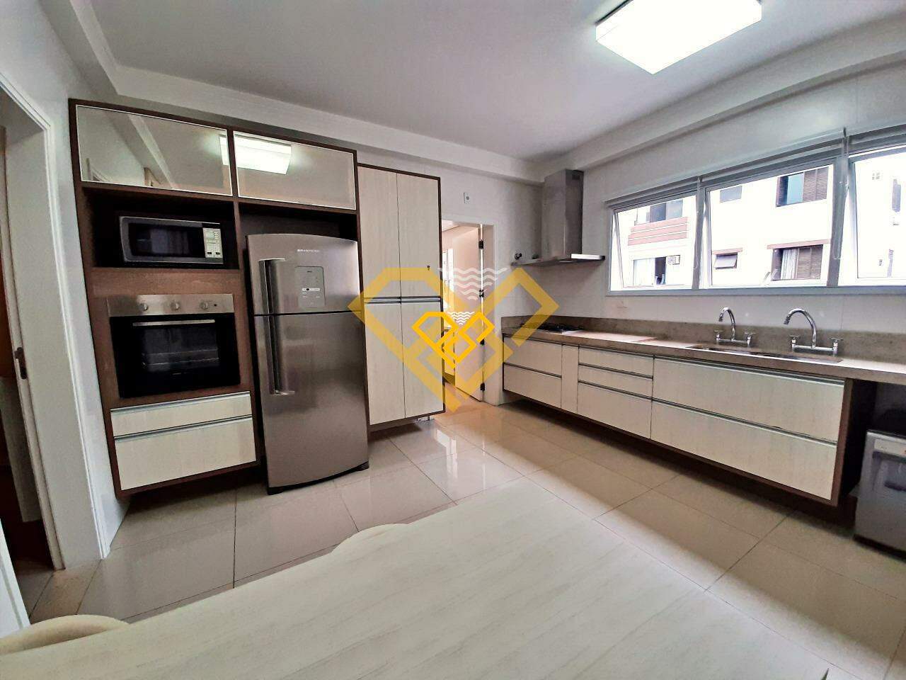 Apartamento à venda no Gonzaga: COZINHA