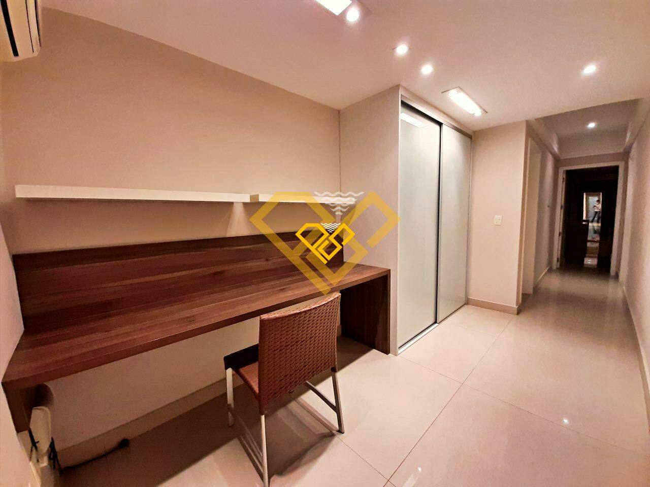 Apartamento à venda no Gonzaga: SUÍTE 4