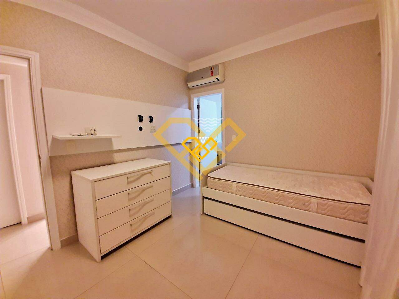 Apartamento à venda no Gonzaga: SUÍTE 3