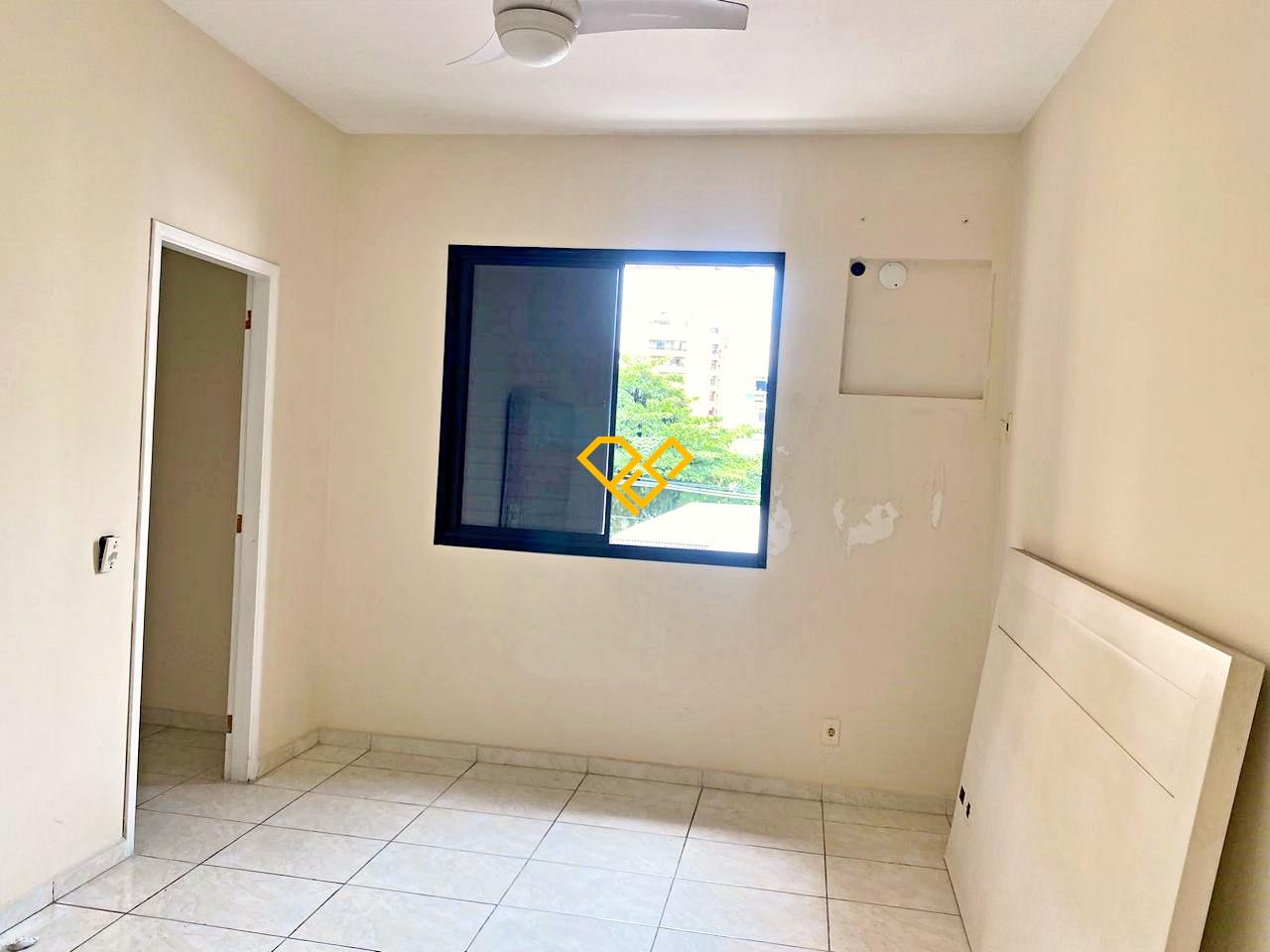 Apartamento à venda no Gonzaga: Dormitório 1 - suíte