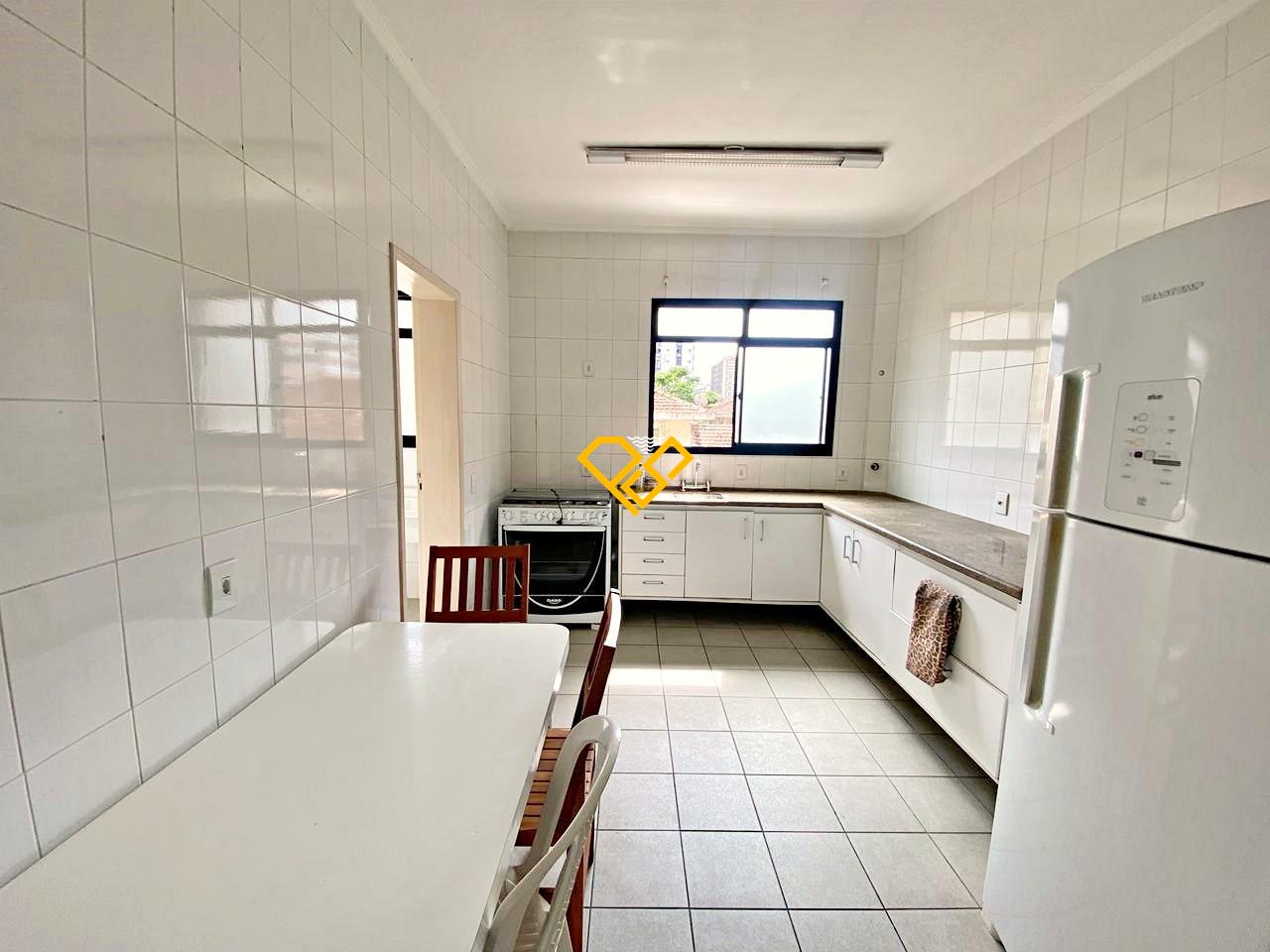 Apartamento à venda no Gonzaga: Cozinha