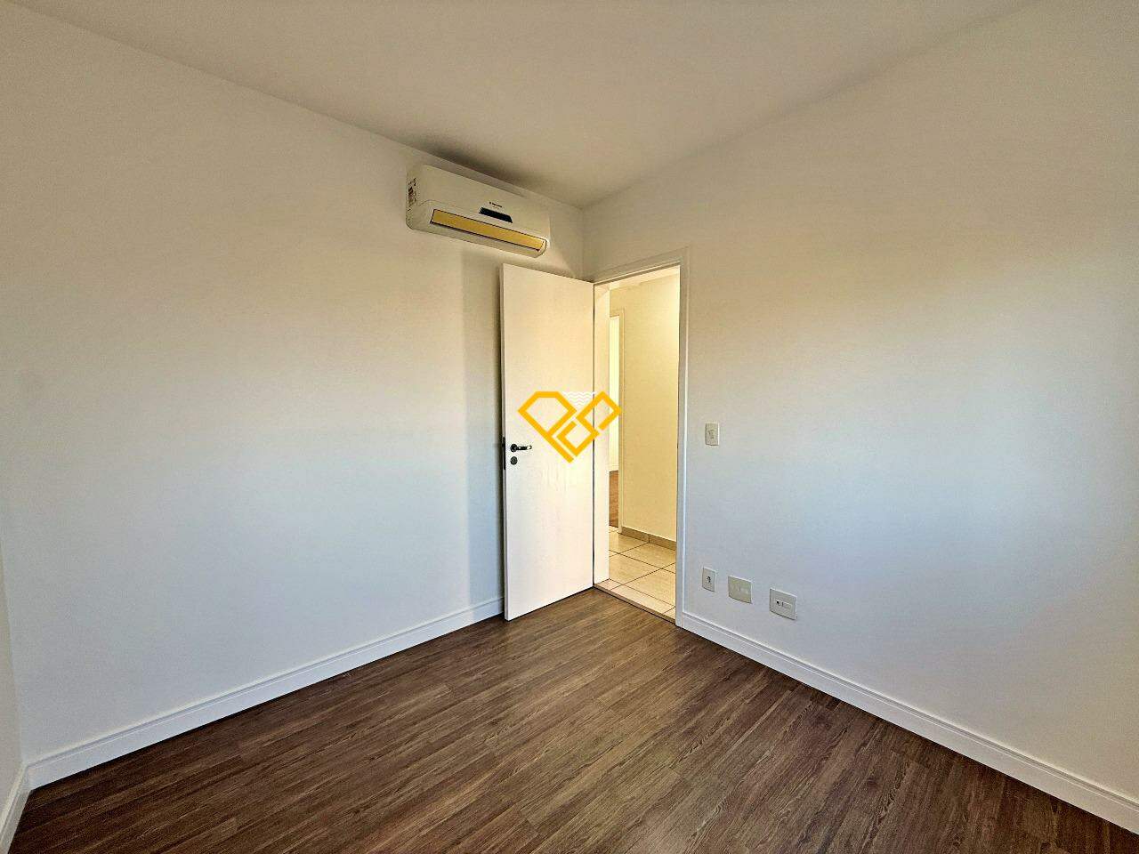 Apartamento à venda no Ponta da Praia: Dormitório 2