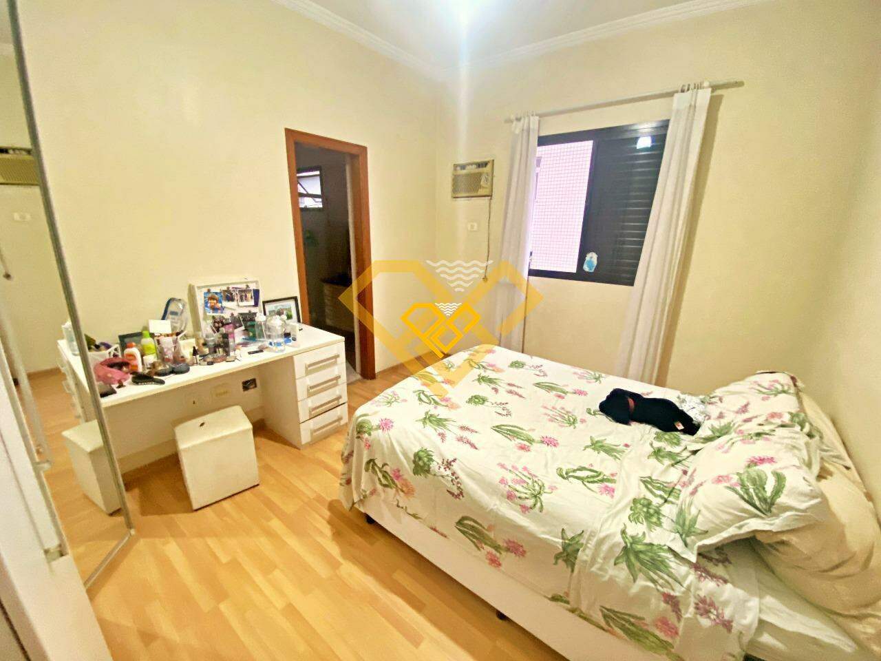 Apartamento à venda no Ponta da Praia: Dormitório 2 - suíte